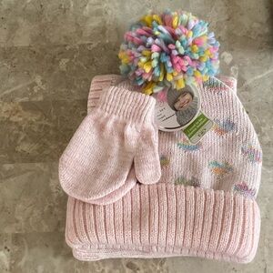 Knit Hat Scarf &  Mittens From TOBY Small